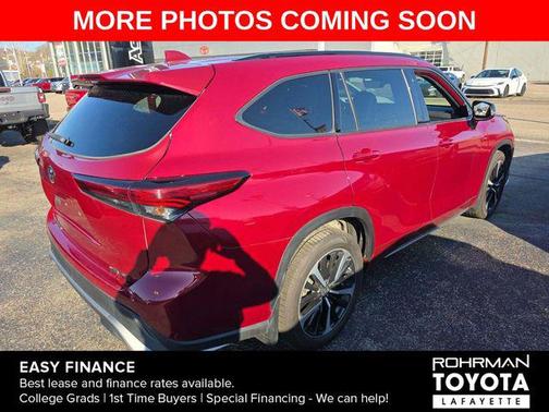 Ruby Flare Pearl 2022 Toyota Highlander XSE