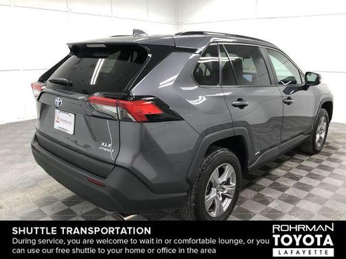2022 Toyota RAV4 Hybrid XLE