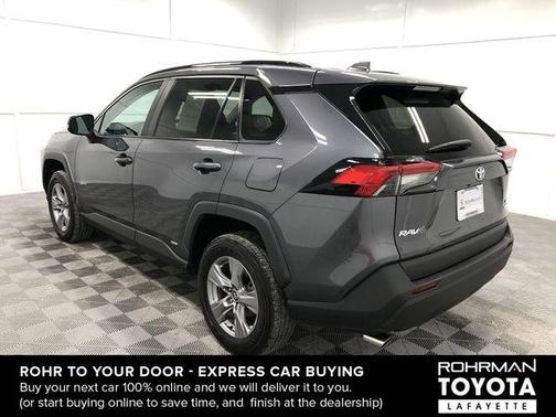 2022 Toyota RAV4 Hybrid XLE