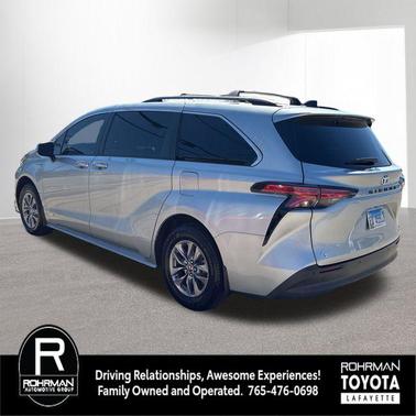 Celestial Silver Metallic 2021 Toyota Sienna XLE 8 Passenger