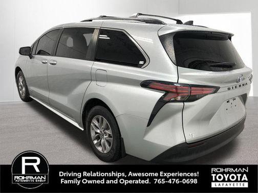Celestial Silver Metallic 2021 Toyota Sienna XLE 8 Passenger