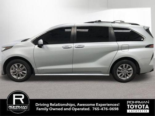 Celestial Silver Metallic 2021 Toyota Sienna XLE 8 Passenger