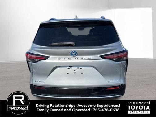 2025 Toyota Sienna Platinum 7 Passenger
