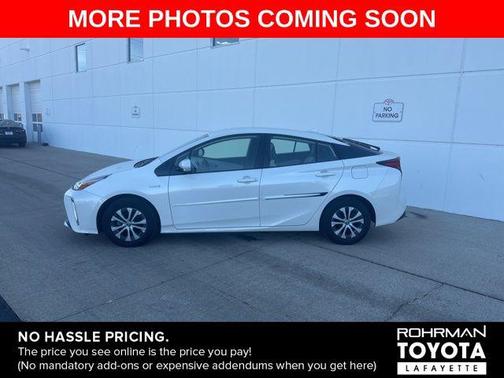 2019 Toyota Prius XLE