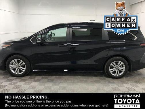 2023 Toyota Sienna Platinum 7 Passenger