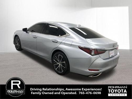 2025 Lexus ES 350 Base