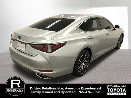 2025 Lexus ES 350 Base