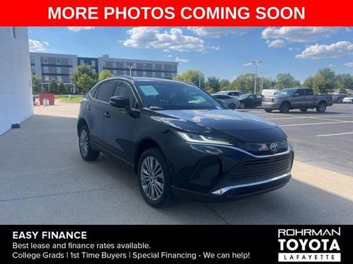 2022 Toyota Venza XLE