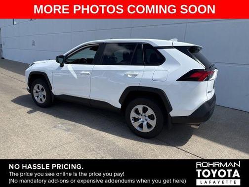 Ice Cap 2023 Toyota RAV4 LE