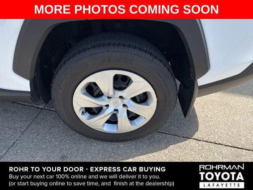 Ice Cap 2023 Toyota RAV4 LE