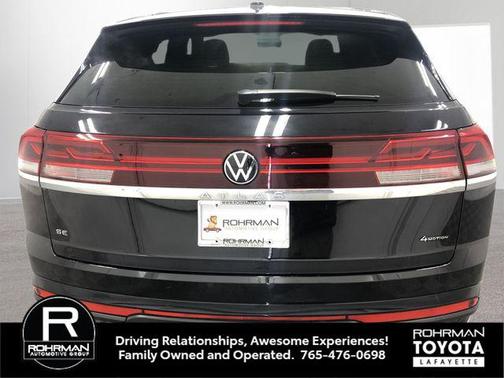 2024 Volkswagen Atlas Cross Sport 2.0T SE w/Technology 4MOTION