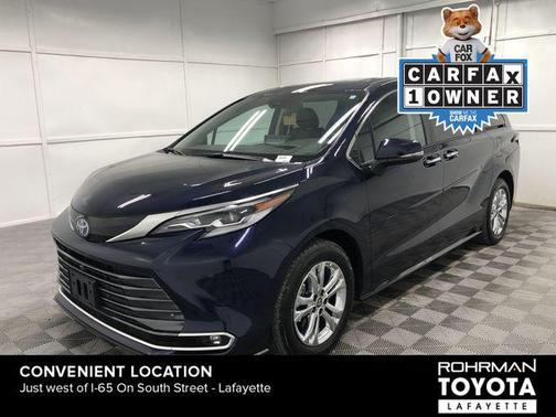 2023 Toyota Sienna Platinum 7 Passenger