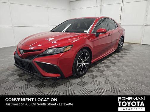 2023 Toyota Camry SE