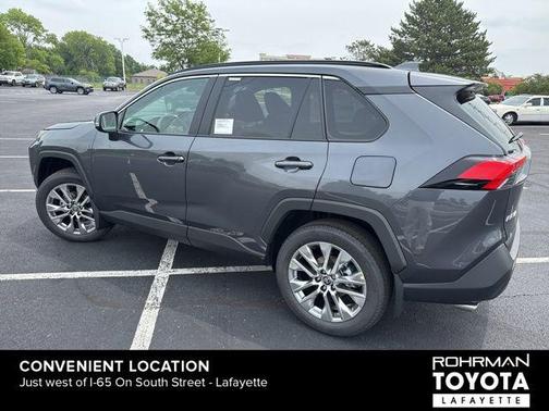 2025 Toyota RAV4 XLE Premium