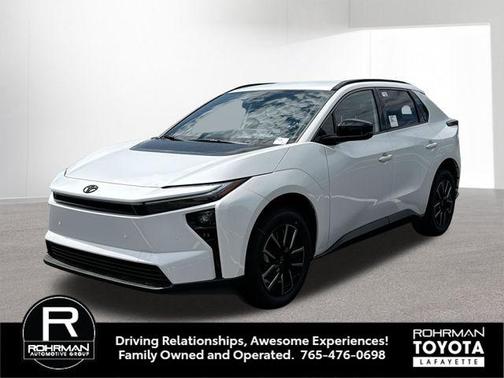 Wind Chill Pearl 2026 Toyota bZ XLE Plus