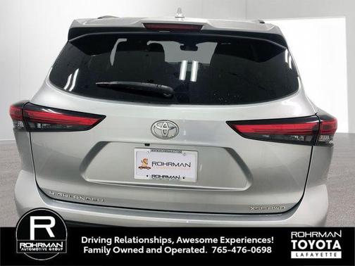 Celestial Silver Metallic 2023 Toyota Highlander XSE