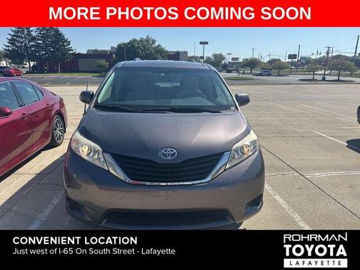 2011 Toyota Sienna LE
