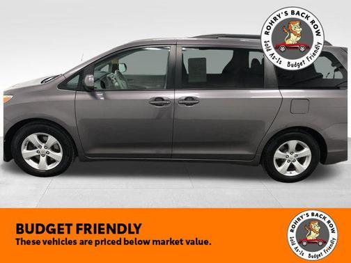 2011 Toyota Sienna LE