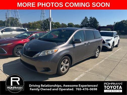 2011 Toyota Sienna LE