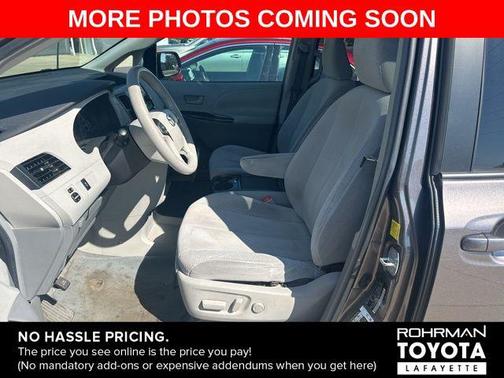 2011 Toyota Sienna LE