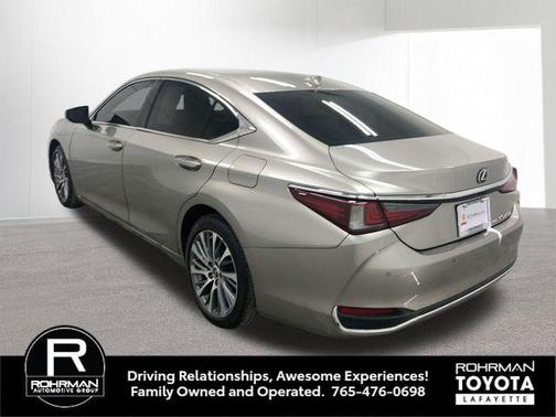 Atomic Silver 2021 Lexus ES 250 Base