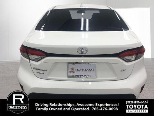Super White 2021 Toyota Corolla LE