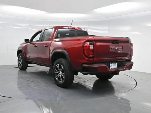 2024 GMC Canyon Base