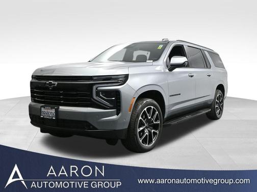 2025 Chevrolet Suburban RST