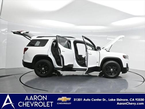 2020 GMC Acadia AWD AT4