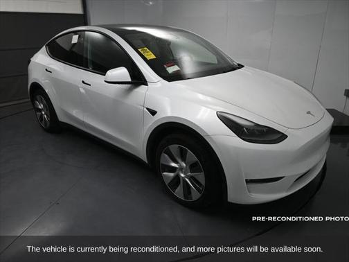 2023 Tesla Model Y Long Range Dual Motor All-Wheel Drive