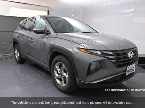 2024 Hyundai TUCSON SE