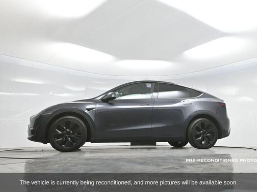 2025 Tesla Model Y Long Range Dual Motor All-Wheel Drive