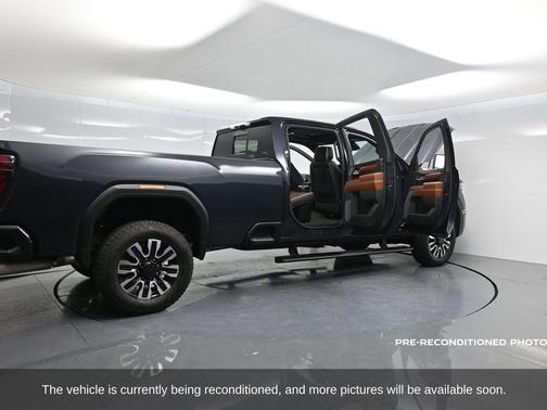 2024 GMC Sierra 3500 Denali