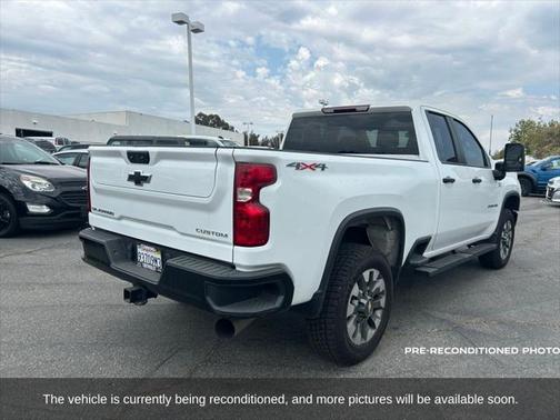 2022 Chevrolet Silverado 2500 Custom