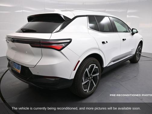 2025 Chevrolet Equinox EV LT