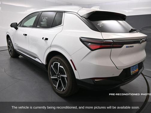 2025 Chevrolet Equinox EV LT