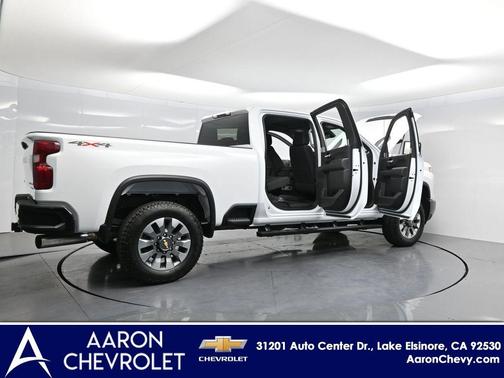 2026 Chevrolet Silverado 2500 Custom