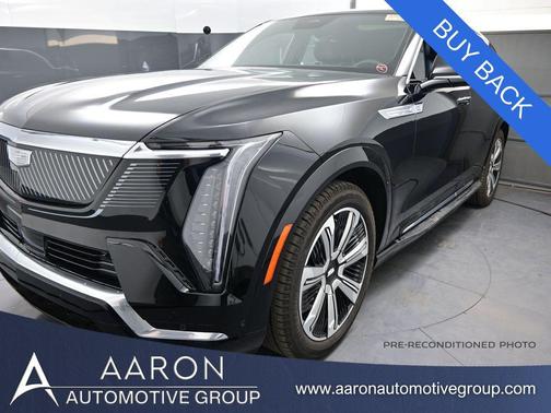 2025 Cadillac Escalade IQ Luxury 2