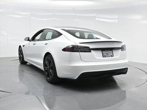 2021 Tesla Model S Plaid