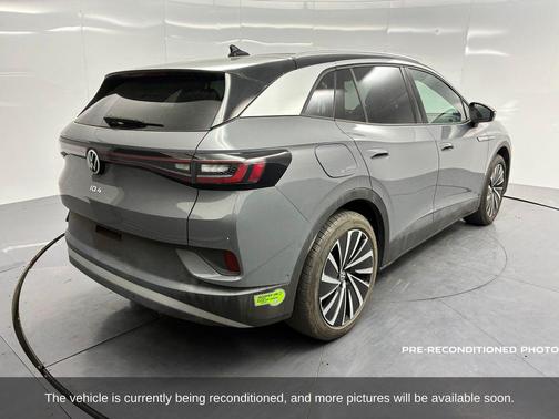 2023 Volkswagen ID.4 Pro S Plus