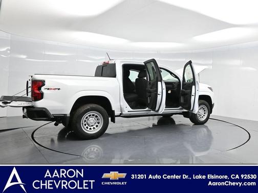 2025 Chevrolet Colorado WT