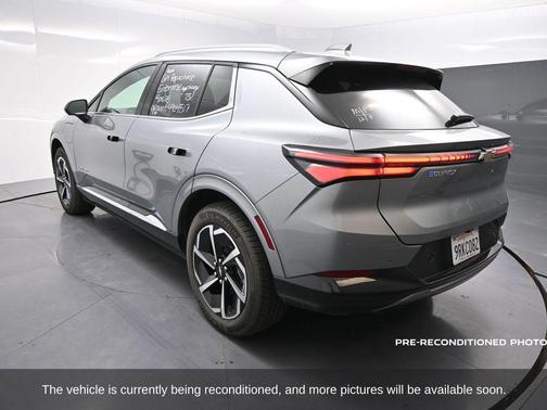 2025 Chevrolet Equinox EV LT