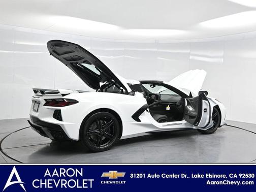 2026 Chevrolet Corvette Stingray w/1LT