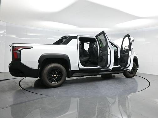 2026 Chevrolet Silverado EV LT