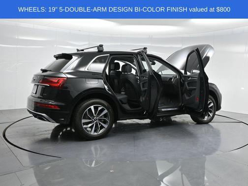 2024 Audi Q5 45 S line Premium
