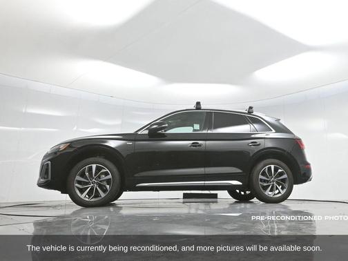2024 Audi Q5 45 S line Premium