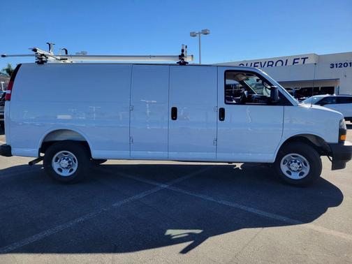 2025 Chevrolet Express 2500 RWD 2500 Extended Wheelbase WT