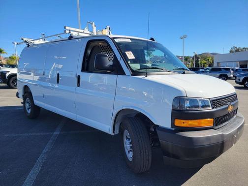 2025 Chevrolet Express 2500 RWD 2500 Extended Wheelbase WT