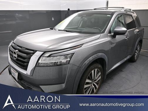 2022 Nissan Pathfinder Platinum 2WD