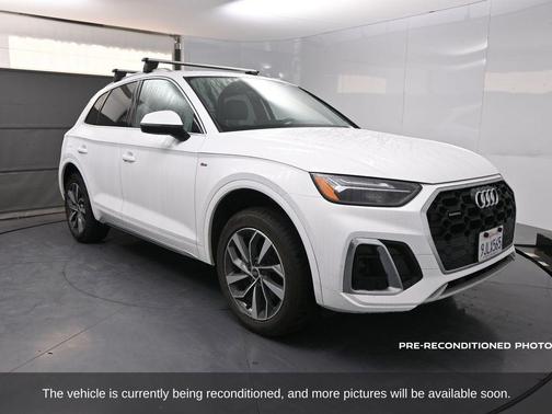 2024 Audi Q5 45 S line Premium Plus